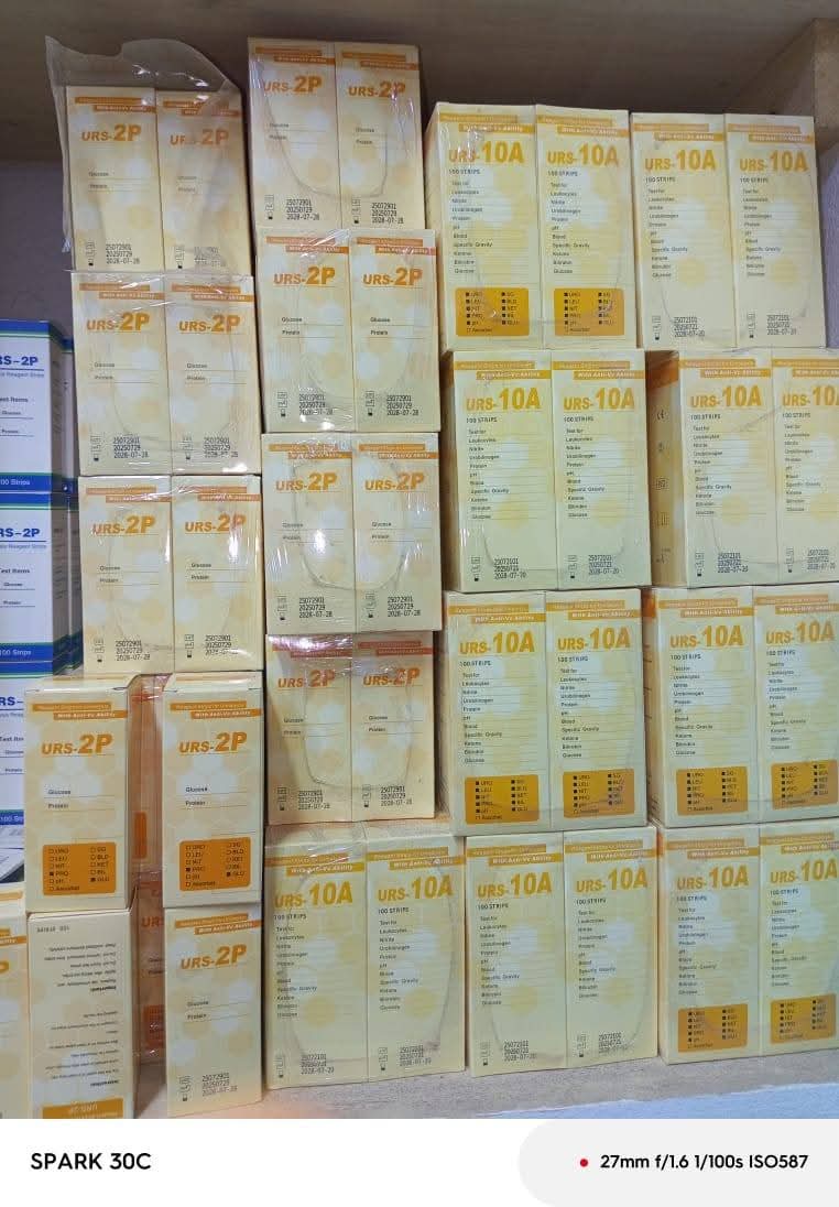 Bandelettes Réactives d'Analyse d'Urine URS-2P & URS-10A (Boîte de 100 bandelettes)